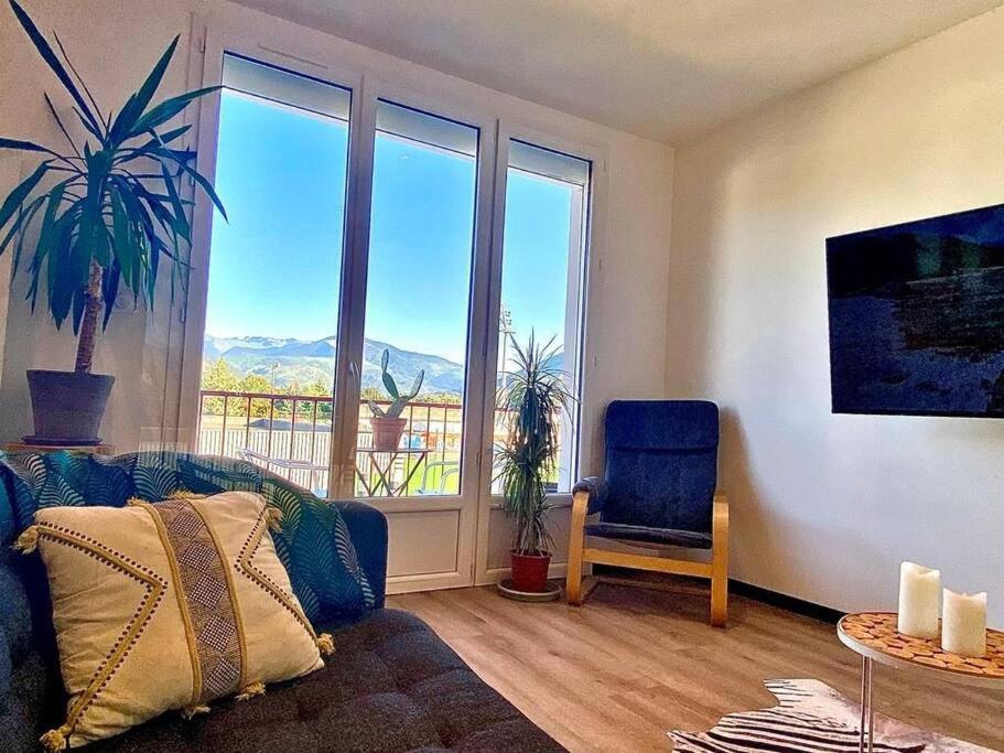 *Superbe Appartement Moderne* ลูร์ด ภายนอก รูปภาพ